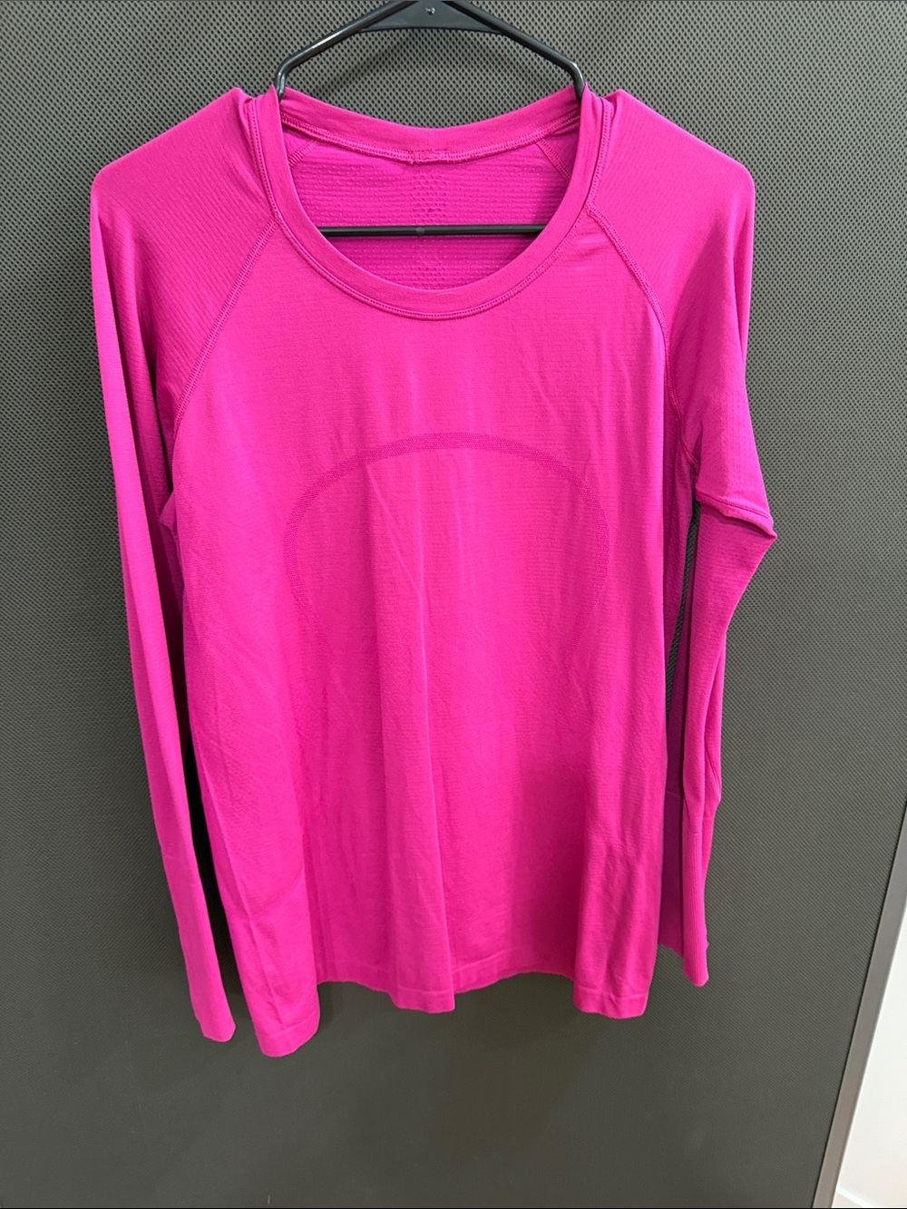 lululemon long sleeve shirt